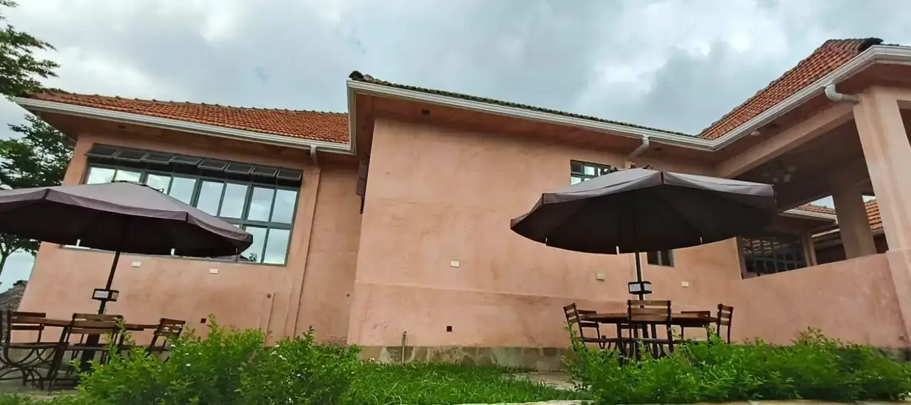 Kenlife Resort building
